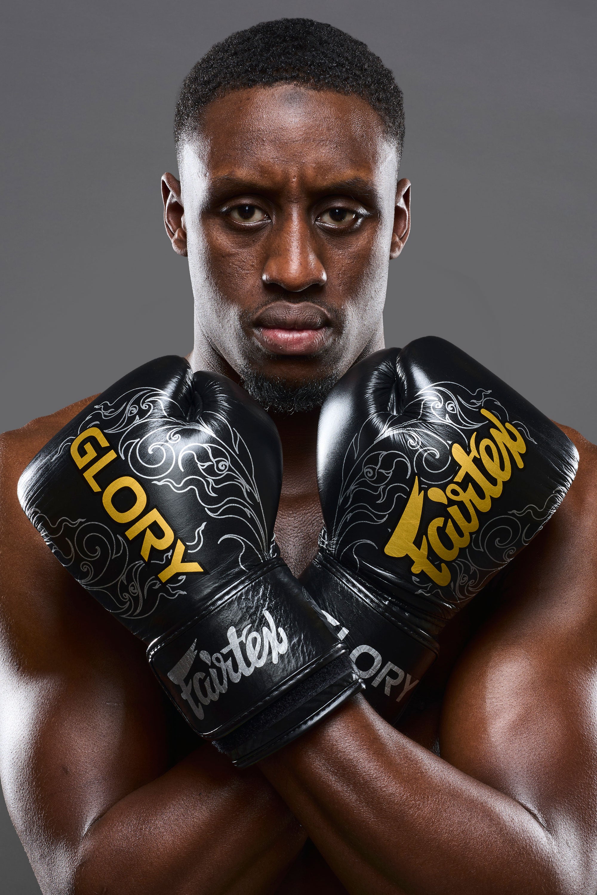 Fairtex X GLORY - Boxing Glove Black / Gold Logo